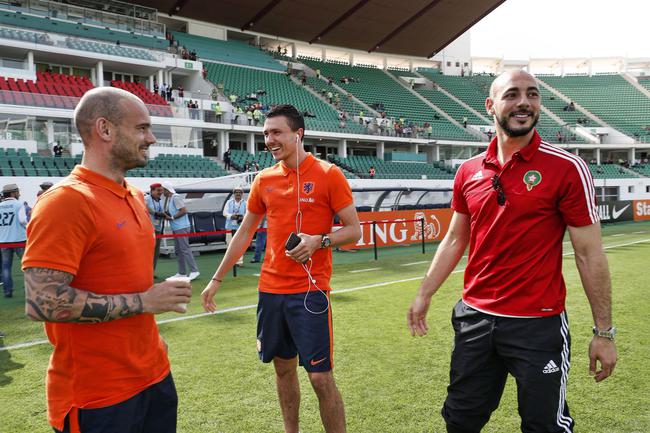 开云体育-荷兰前锋一条龙破门，帮助球队进决赛(荷兰队 前锋)