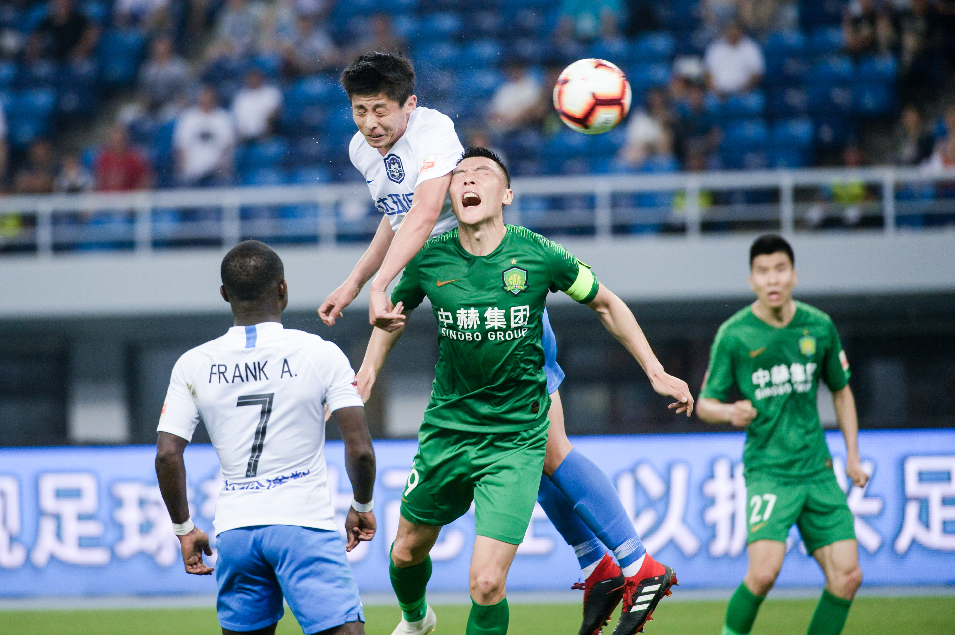 天津泰达客场逆转国安,终结连胜纪录取得胜利(天津泰达今天比赛时间) 天津泰达客场逆转国安,终结连胜纪录取得胜利(天津泰达今天比赛时间)